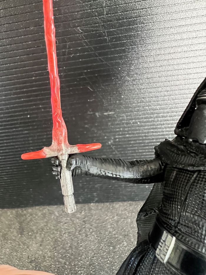 Kylo Ren Figurine Star Wars 11cm - Le réveil de la force - photo numéro 10