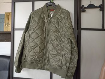 Doudoune tissaia taille 44