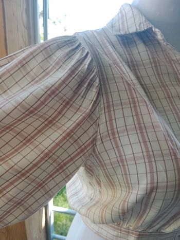 Chemise courte tendance 🌸