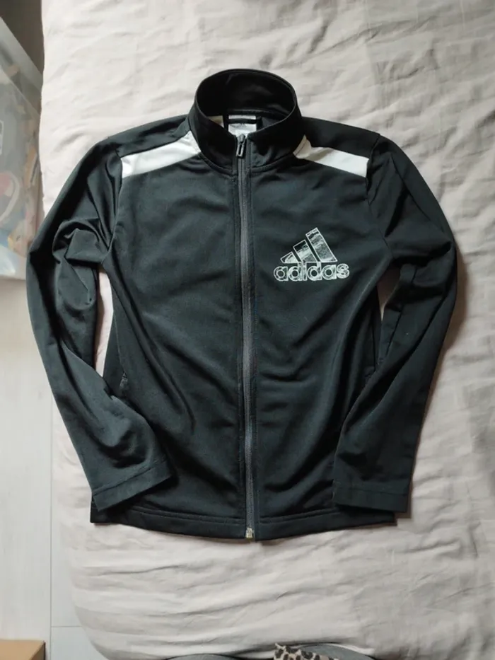 Veste adidas 9/10 ans