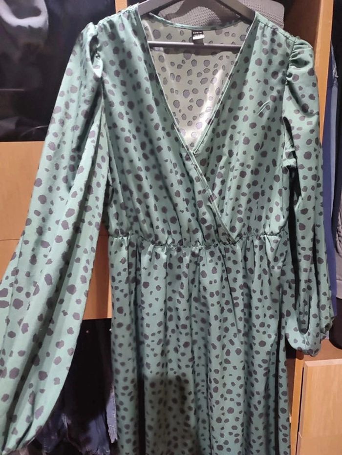 Jolies robes 44 lot de 7 - photo numéro 3