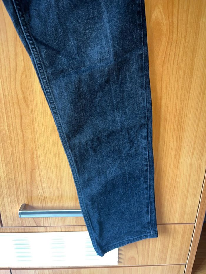 Jean slim noir uni Bershka 40 - photo numéro 2