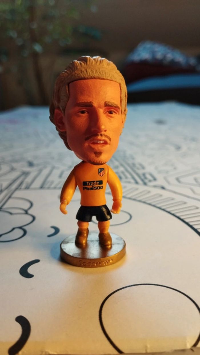 Petite figurine football neuve Antoine Griezmann Atletico Madrid