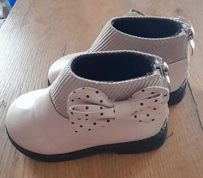 3 paires de chaussures fille. - photo numéro 8