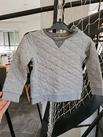 Pull 24 mois