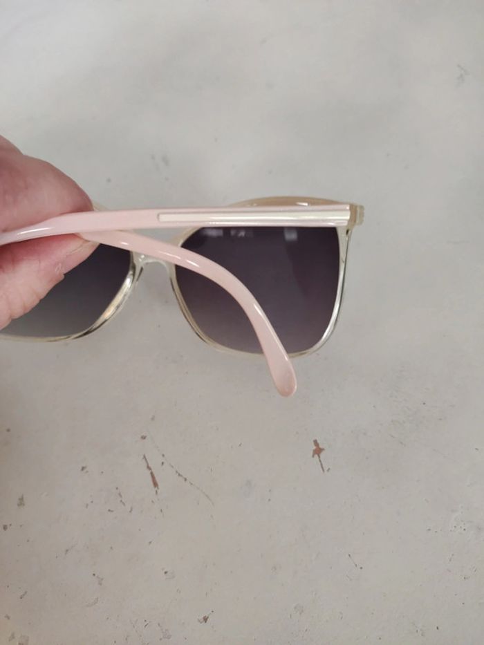 Lunettes de soleil inspiration 70's - photo numéro 11