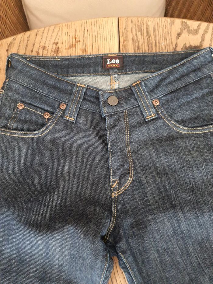 Magnifique Jeans marine Femme Lee W26 L31 - photo numéro 3
