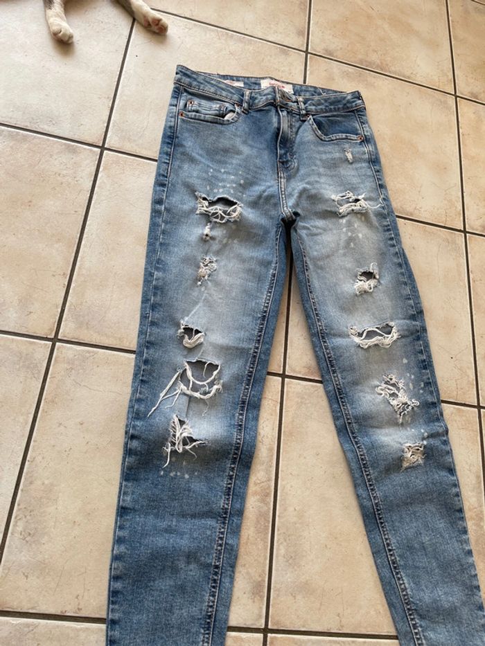 Jean skinny à trou - photo numéro 2