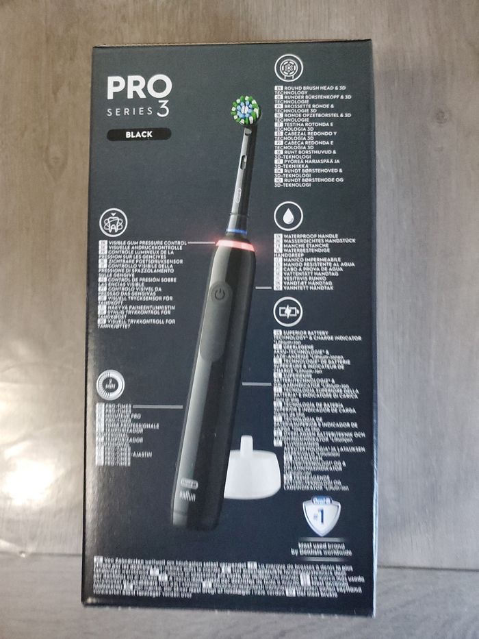 Brosse à Dents Électrique Braun Oral B PRO 3. - photo numéro 2