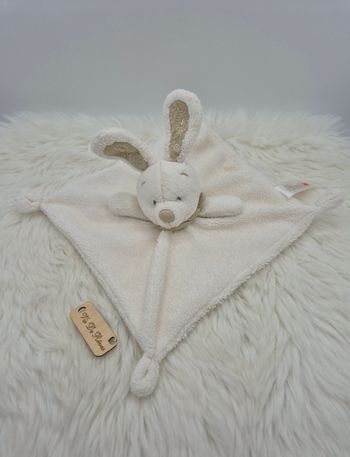 Doudou plat lapin blanc beige Bandana Nicotoy