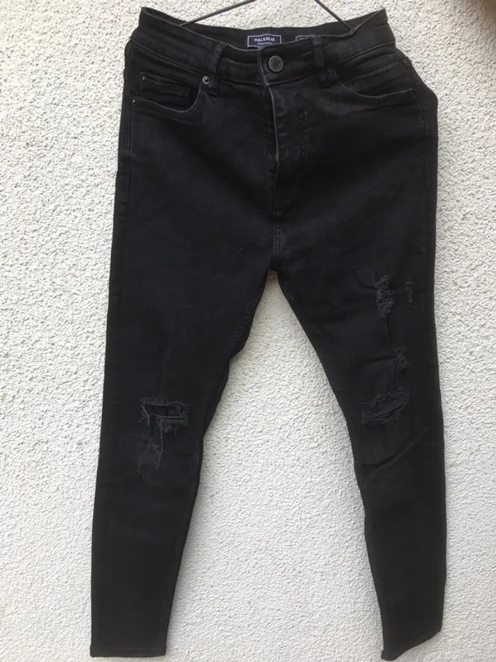 Jean à trou Pull&Bear - photo numéro 5