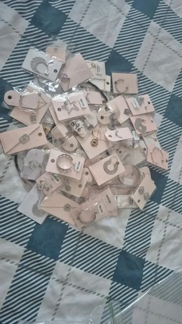 Lot revendeur bijoux - photo numéro 3