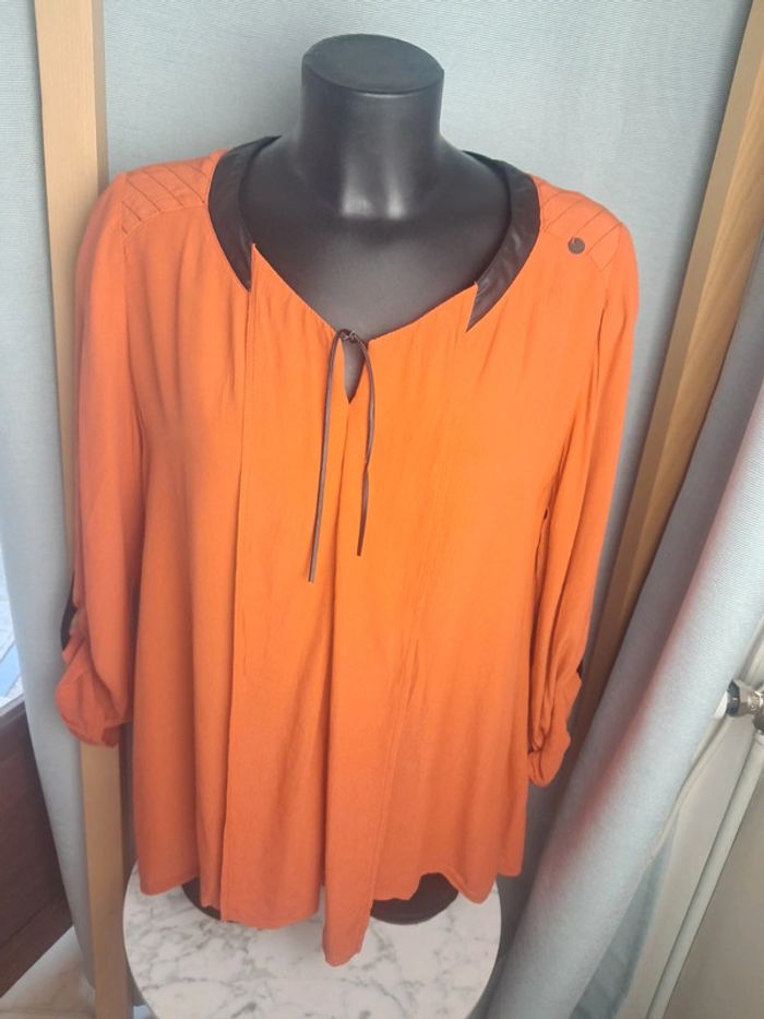 Mado et autres blouse orange T.44 en tbe - photo numéro 1