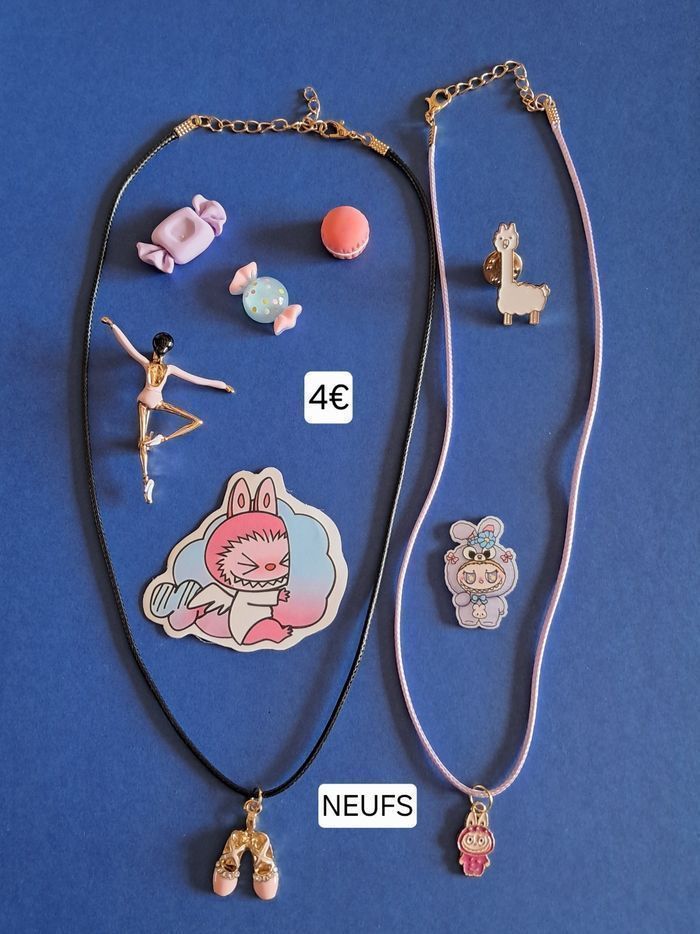 Bijoux fantaisie NEUFS pour petite fille