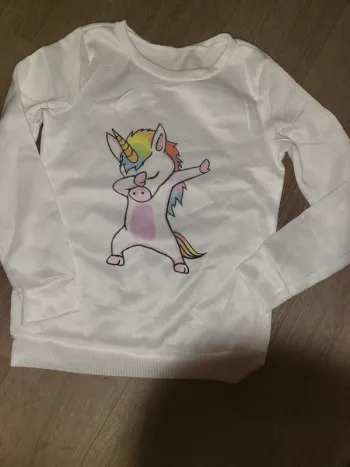 Pull licorne taille Xs