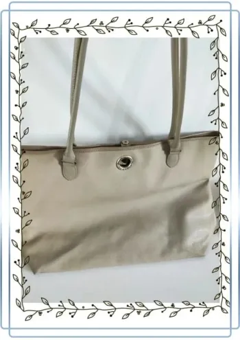 Sac fourre tout beige Sequoia, plusieurs petites traces