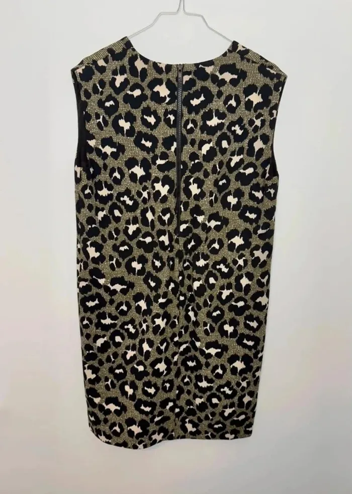 Robe Essentiel Antwerp léopard taille 38 parfait état - photo numéro 2
