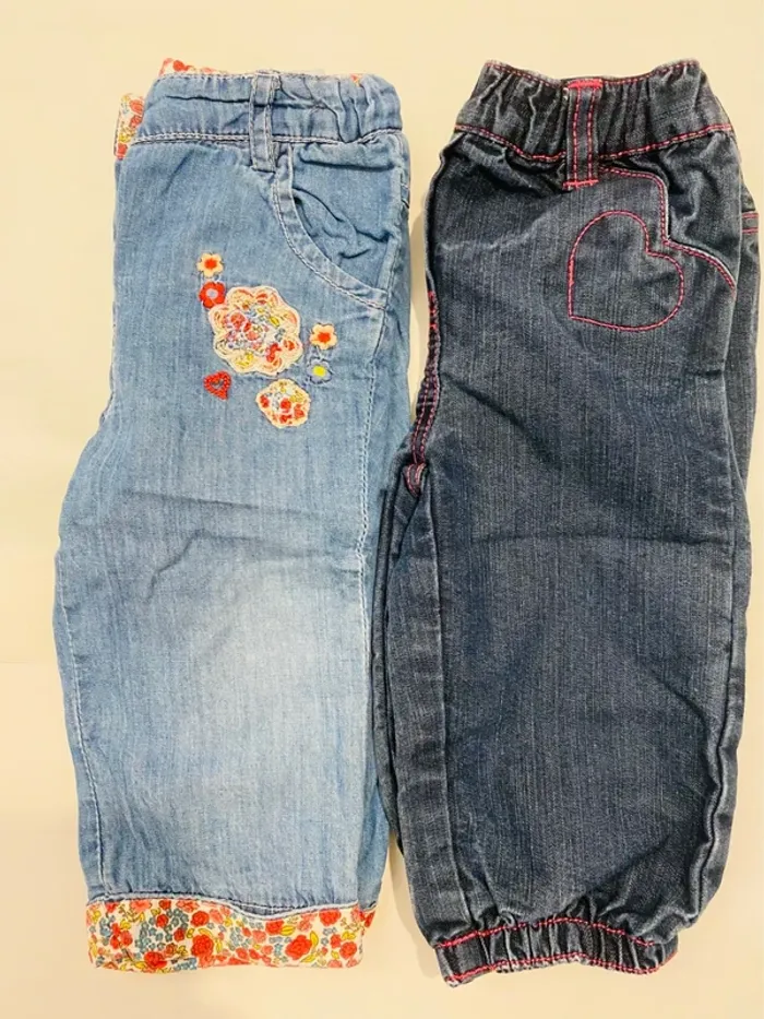 2 jeans fille 12 mois