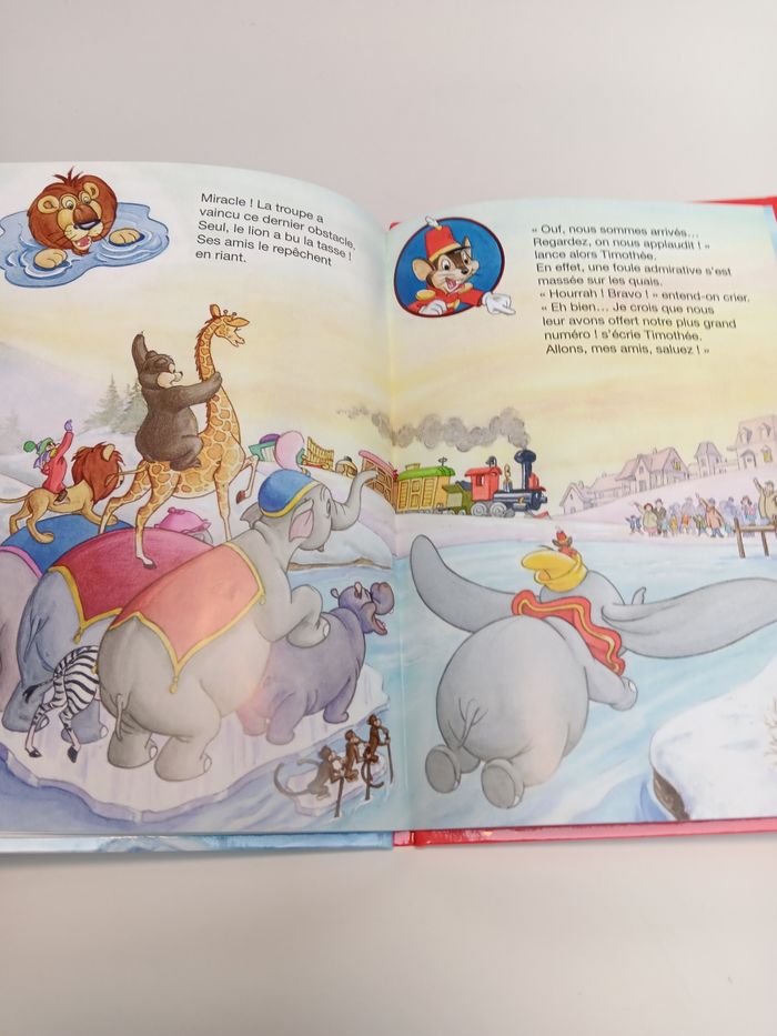 Livre Disney club du livre Dumbo Sauvetage en montagne - photo numéro 6