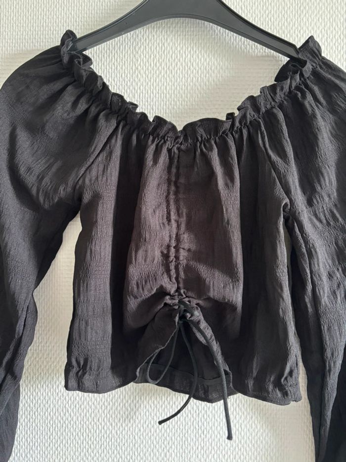 Blouse épaules dénudées - photo numéro 2