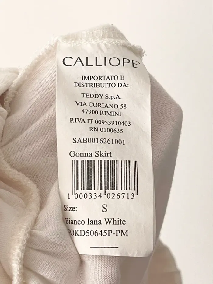 Adorable petite jupe blanche brodée / ajourée Calliope taille S - photo numéro 6