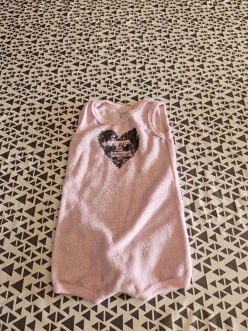 Barboteuse taille 6 mois