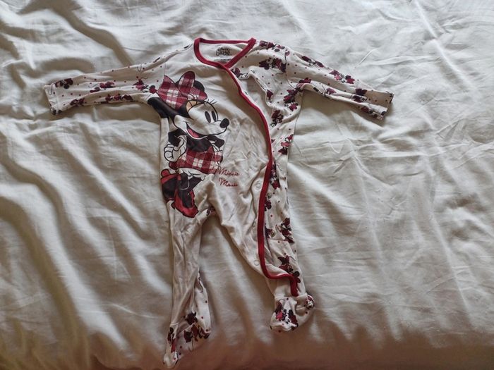 Ensemble pyjama minnie disney 9 mois - photo numéro 4