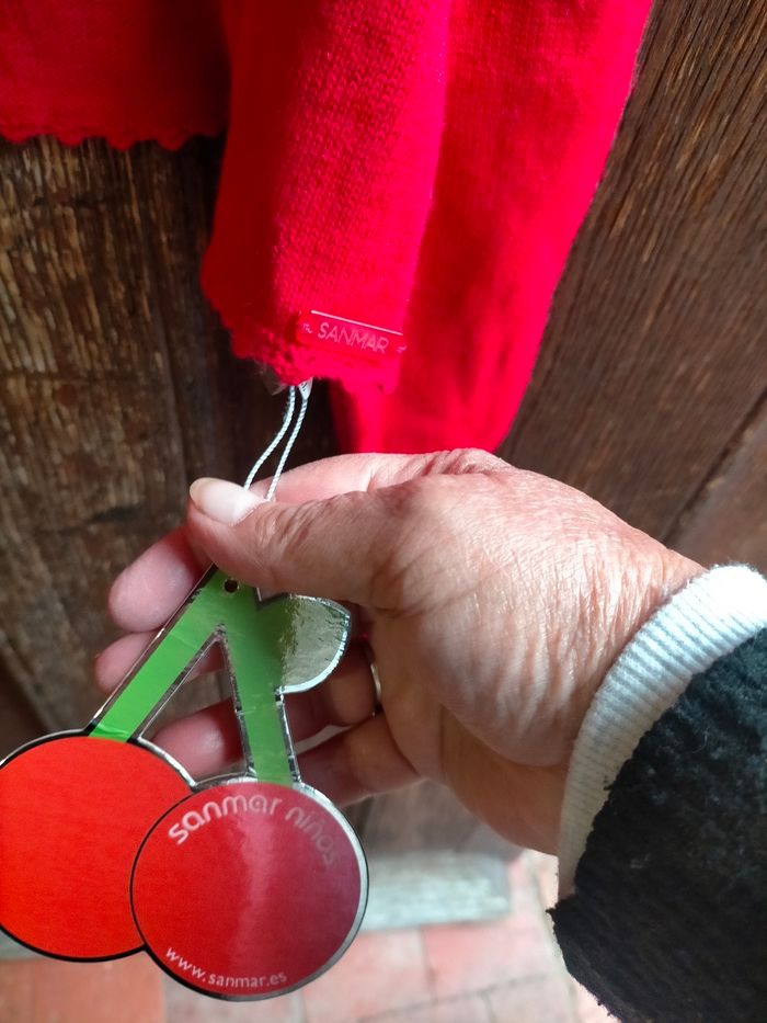 Boléro Sanmar neuf 4 ans - photo numéro 2