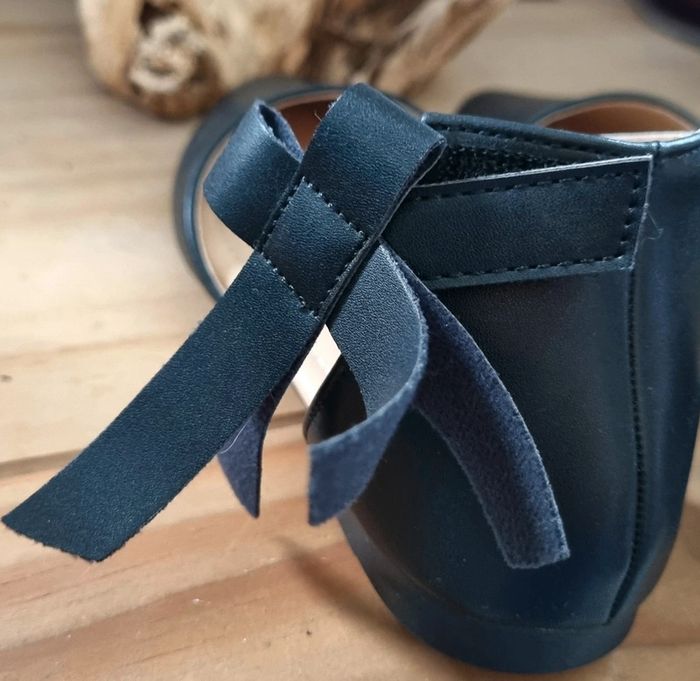Chaussures neuves - photo numéro 3