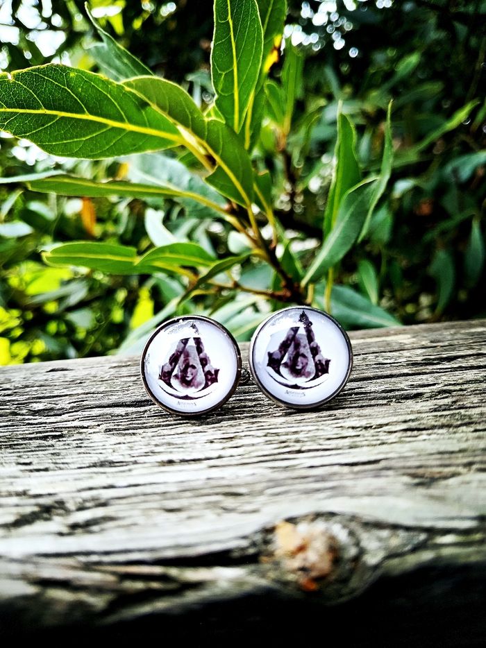 Manchettes collector de geek Assassin's Creed - photo numéro 2