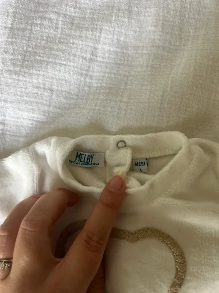 Pyjama 2 pièces taille 1 mois - photo numéro 2