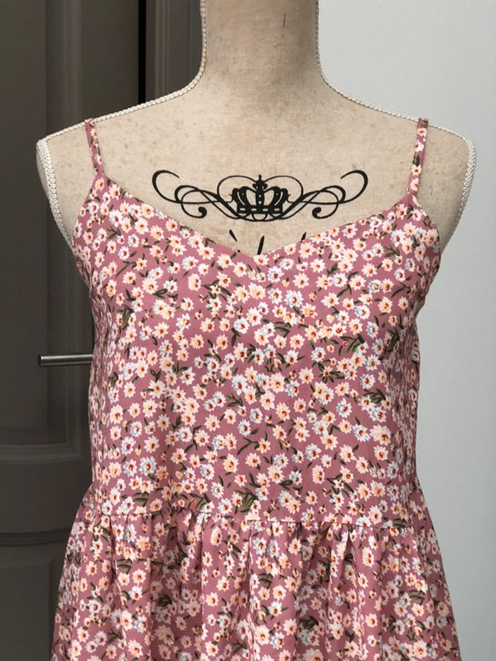 Robe été taille 36 rose blanc impeccable - photo numéro 2