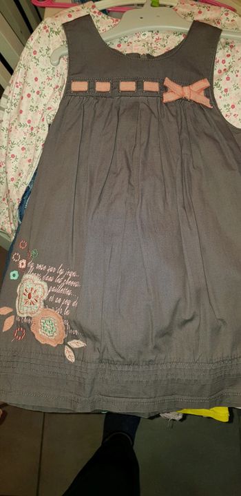 Robe alphabet marque de abdorba 18 mois marron