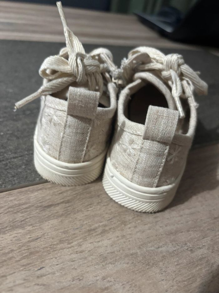 Baskets en toile à fleurs Zara 23 - photo numéro 3