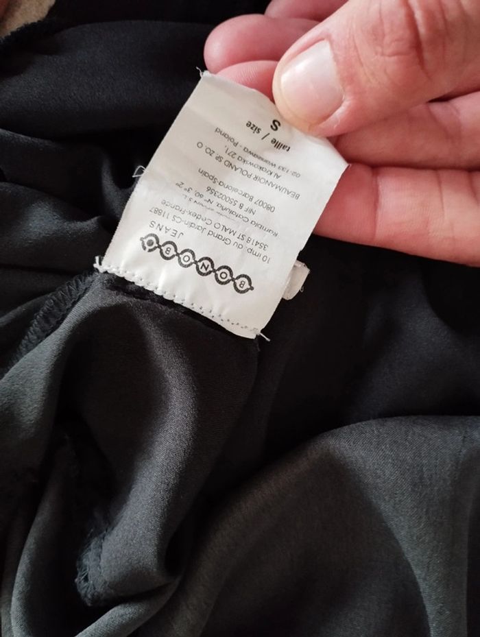 Blouse Bonobo noir devant transparent motif papillon TS - photo numéro 4