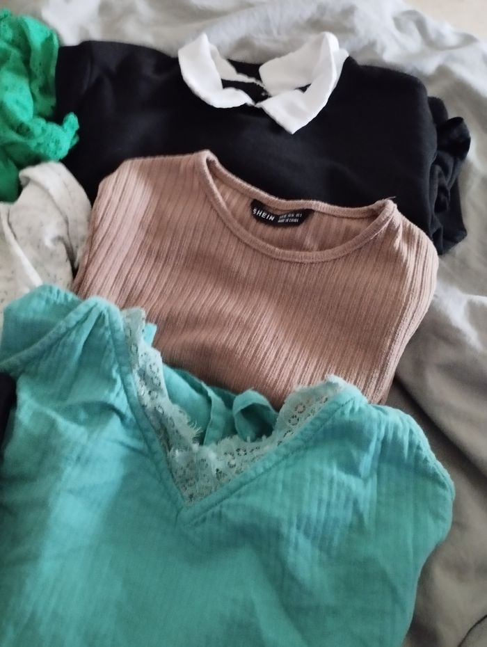 Lot vêtements femme - photo numéro 2