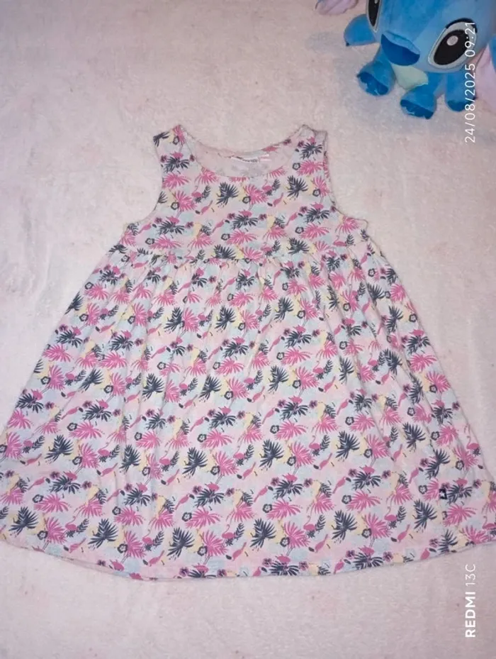 Robe a bretelles