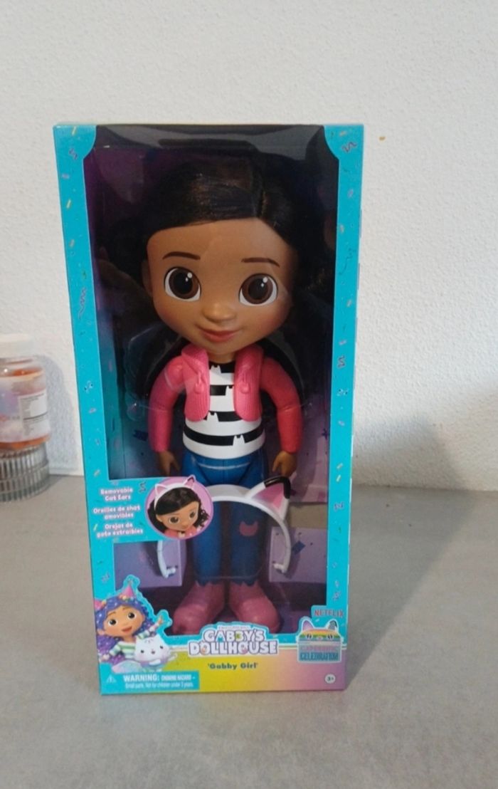 Poupée gabbys dollhouse