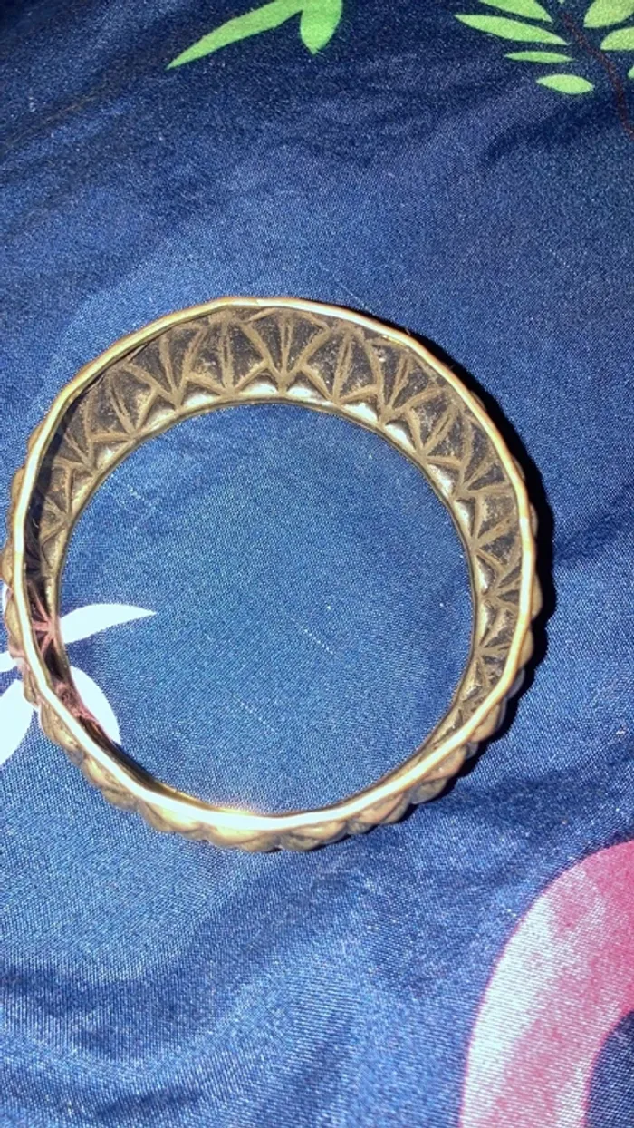 Bracelet