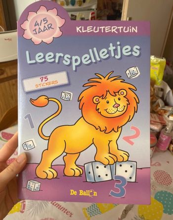 Cahier d’activités en belge.