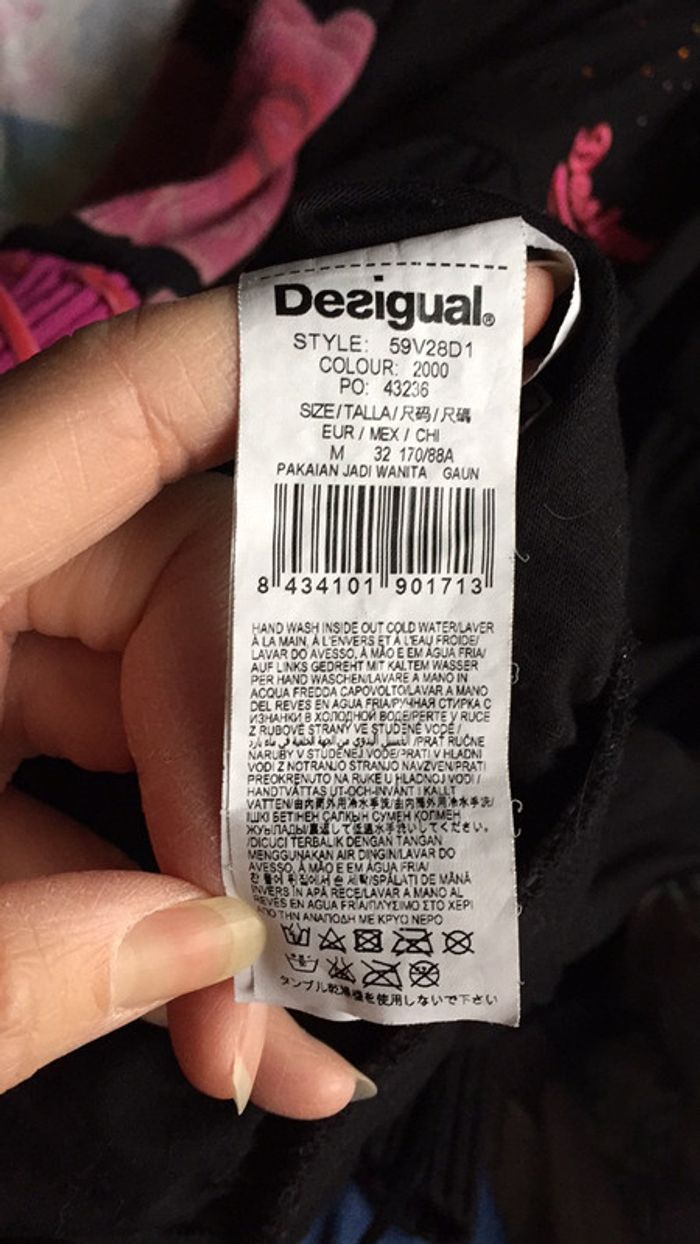 Robe noir/rose Desigual Taille M - photo numéro 3