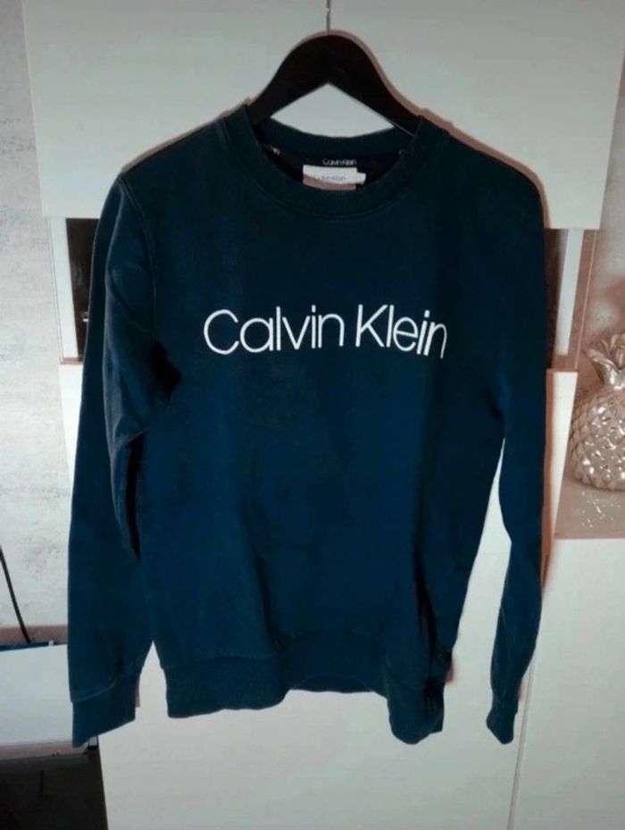 Pull Calvin Klein taille S