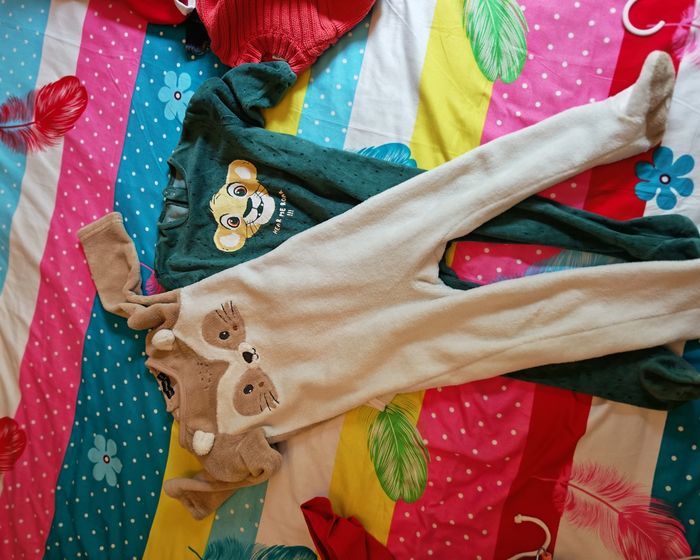 Lot pyjama Disney - photo numéro 3