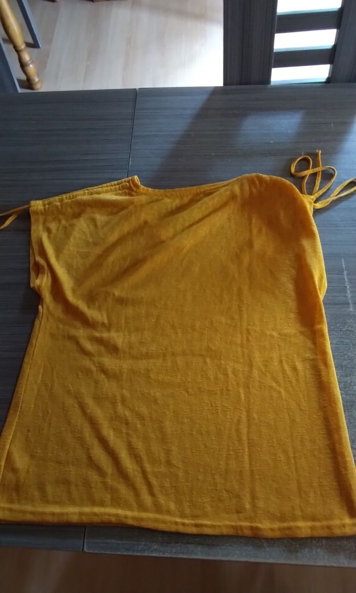 T-shirt haut - photo numéro 2