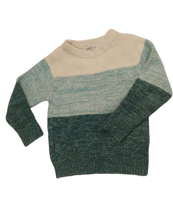 Pull H&M taille 5-6 ans -
Vêtements