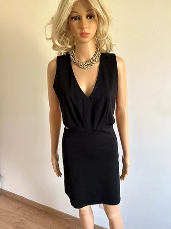 Robe noire neuve sans manches Morgan taille 40 (valeur 55€)