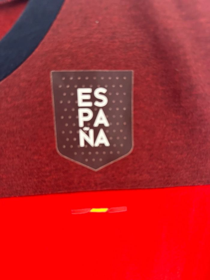 Teeshirt kipsta Espagne - photo numéro 3