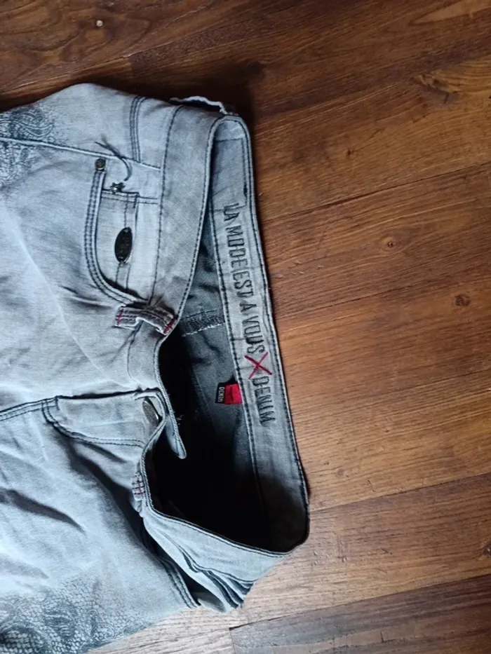 Jean a motif femme - photo numéro 3