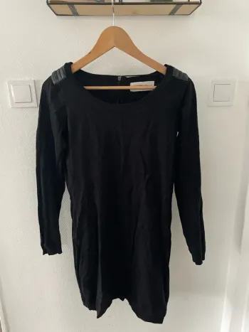 Robe noir veromoda
