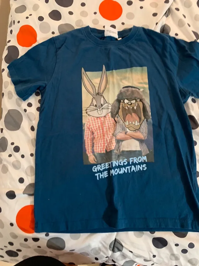 Tee shirt